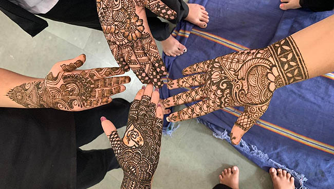 Inhouse Mehendi competition 2019 | Schools in GB Road Thane