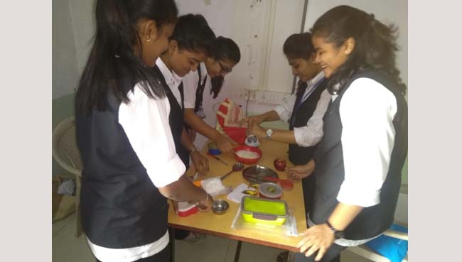 Food Experience Competition 2018 at S.V.P.T's Ghodbunder Road Thane