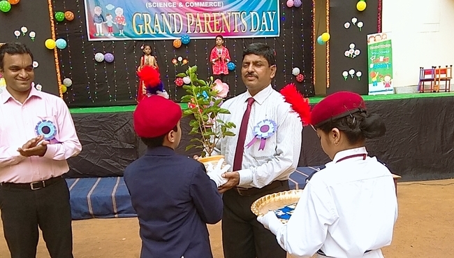  Grandparents Day Celebration 2019 | Schools in GB Road Thane