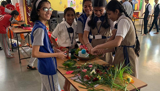 In house Flower decoration 2019| Schools in GB Road Thane