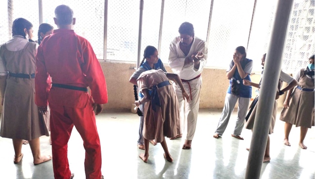Self Defence Workshop conducted by Mr. Nasir Mulani and Mr. Anil Marathe (Oct 2022) | Schools in GB Road Thane