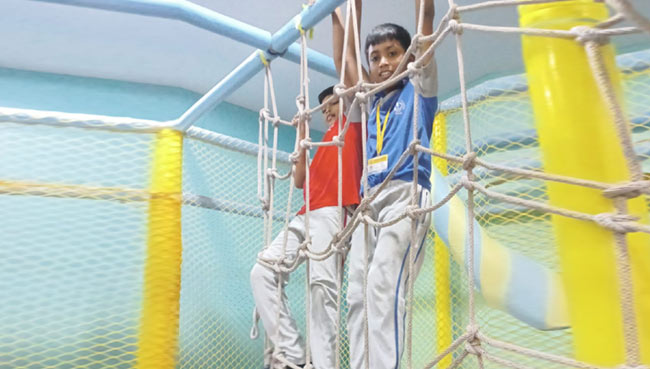 School Picnic grade 3, 4 and 5 - Tic Tac Tot (Game zone Essel world) & Bird park year 2024