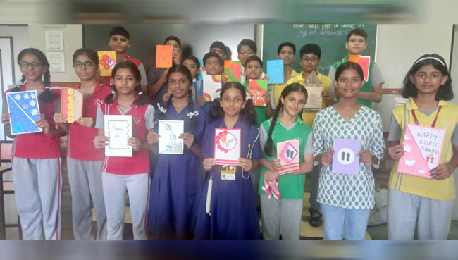 Greeting card making competition