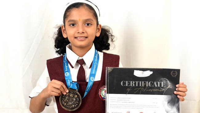 Grihitha Vichare won Medal at International level in Rangotsav Competition